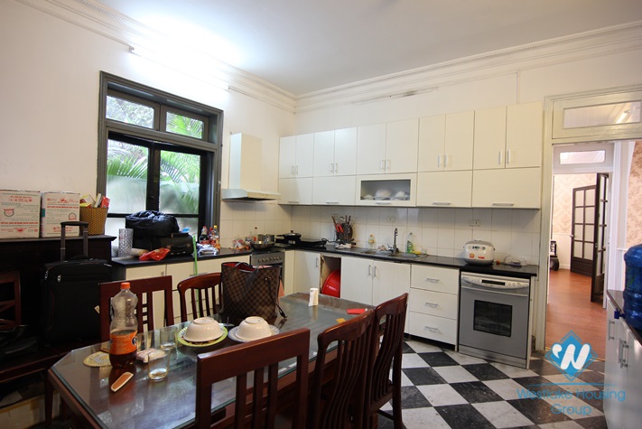 Spacious detached villa to rent in Tay Ho diplomats' compound